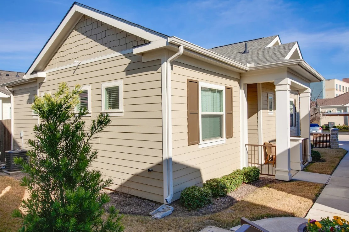 Horizon at Premier Apartments Plano TX Detached Apartment Home at Horizon at Premier