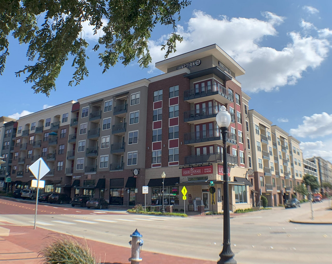 Exterior of Junction 15 Apartments in Plano TX