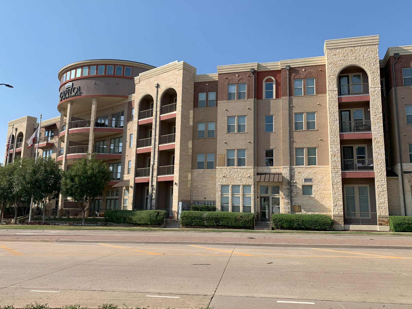 Capitol at Stonebriar Exterior