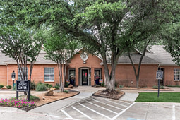 Garden Gate-1 Garden Gate - Central Plano Apartment