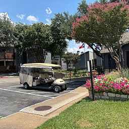 Custer Park - 2 Custer Park - Central Plano Apartment