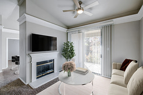 The Gio - 2 The Gio - East Plano Apartment